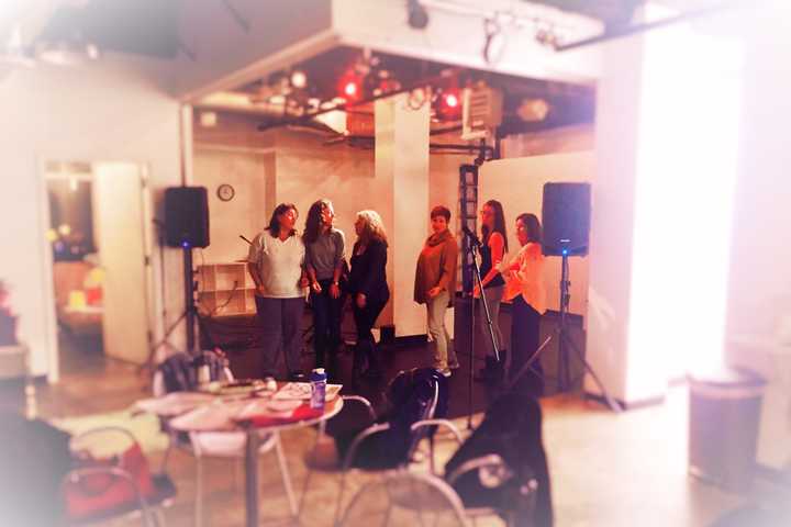Ossining Moms Sing To Send Students To Scotland