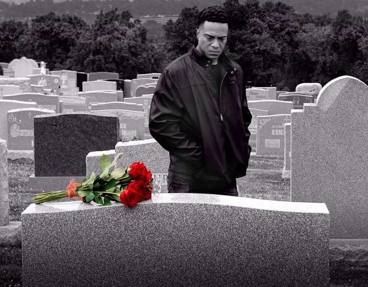 Josiah Wisper visiting his family’s grave in New Jersey.