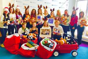 Holiday Concert At Maria Fareri Children's Hospital Features Gifts, Dancers