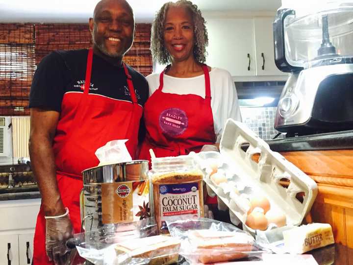 Jackie and Eleanor Bradley in their Hackensack kitchen.