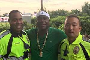 Tracy Morgan Thrills Police Officers At Overpeck Park Carnival