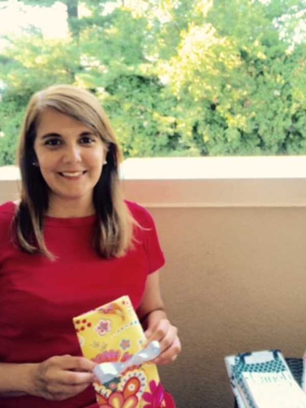 Old Greenwich Resident Makes Dinnertime 'Brighter' With Cloth Napkins