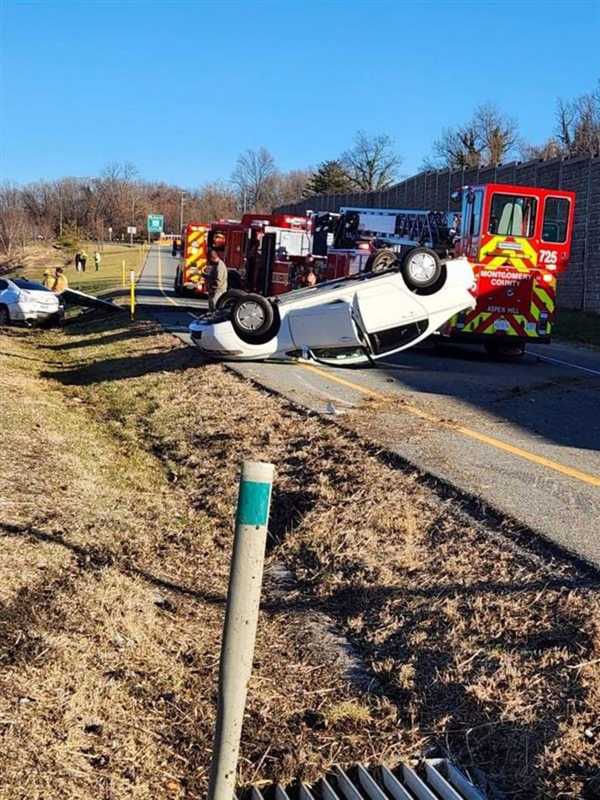 Three Hospitalized With Traumatic Injuries After Five-Car Crash In Silver Spring (DEVELOPING)