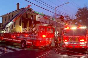 Vacant Building Goes Up In Flames In Southeast DC (PHOTOS)