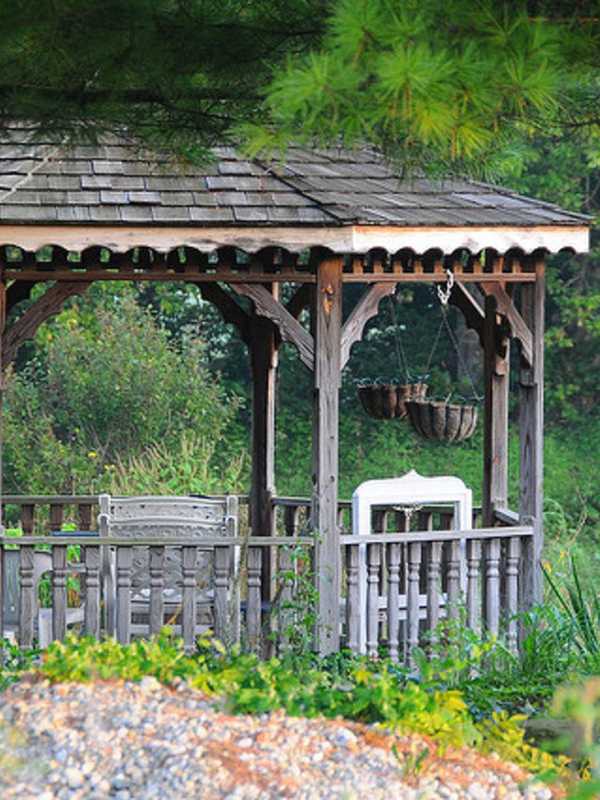 Kent Library Offers Storytime In The Gazebo