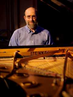 Mamaroneck's Emelin Theatre Features George Winston, Plus Food Drive