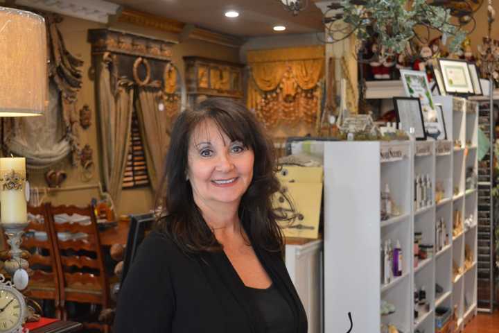Mahwah Interior Designer Uses Ramsey Shop To Give Back