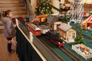 Model Train Show Rolls Into Wilton Historical Society In Time For Holidays
