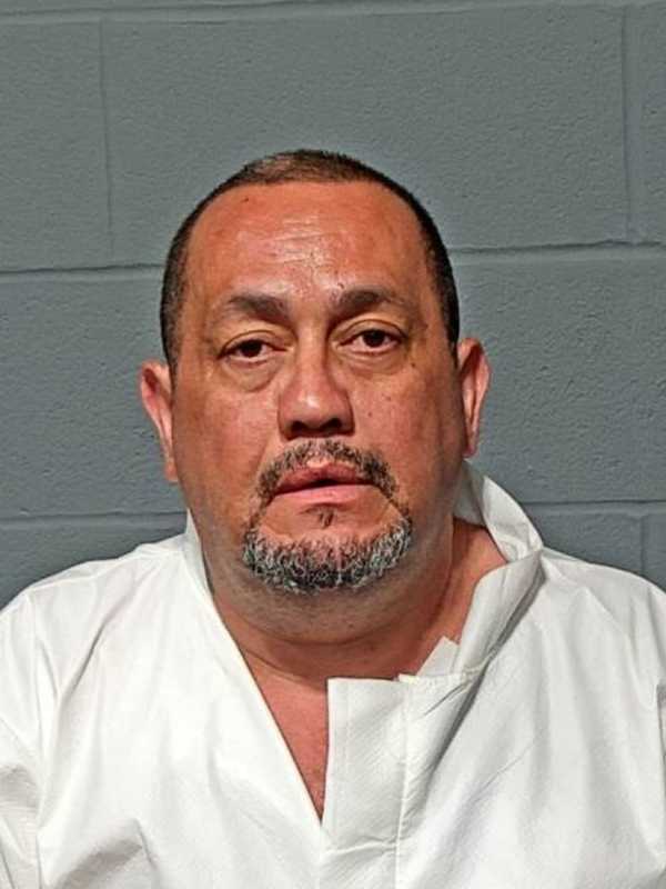 Hartford Man Drives Dead Girlfriend To Police Department To Confess, Cops Say