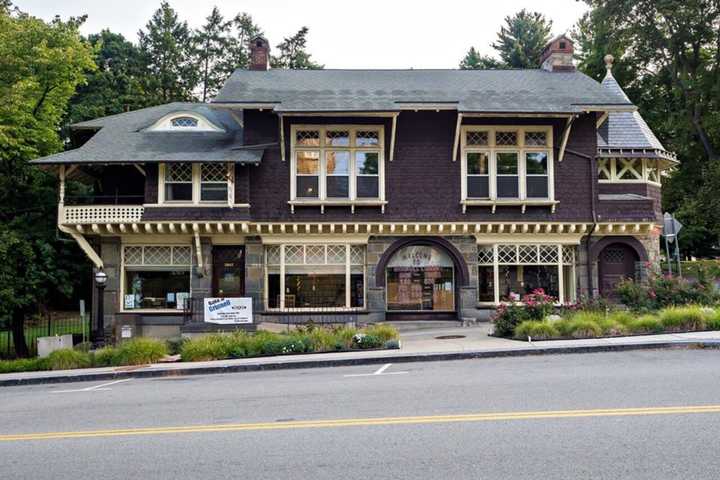 Wappingers Falls' Grinnell Library Closing Early For Holiday