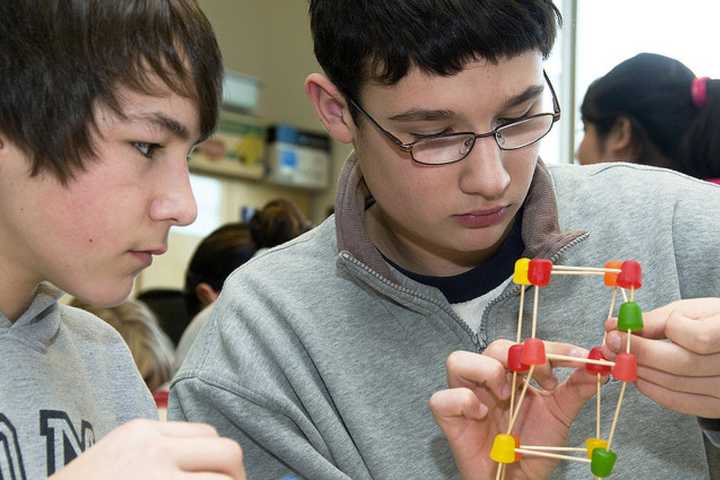 Bronxville School's Spring Innovation Expo Focuses On Creativity