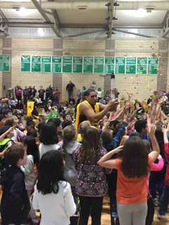 Irvington Teachers, Harlem Wizards Face Off In Fundraising Basketball Game