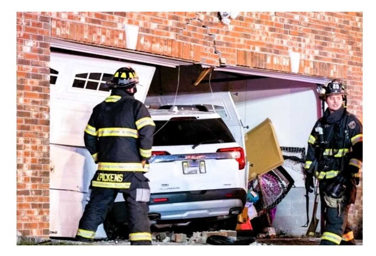 Motorist Freed By Firefighters After Crashing Into Her Hasbrouck Heights Home Ridgefield Park