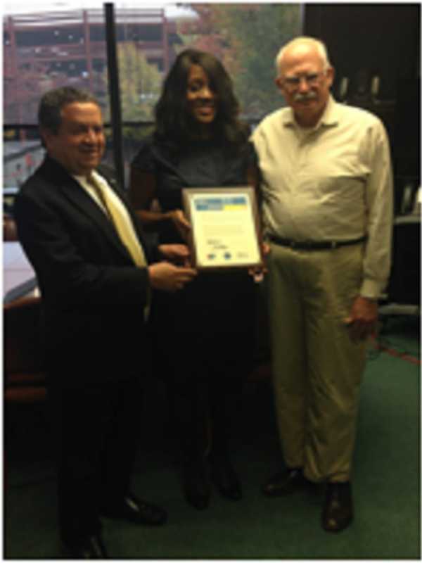 Peekskill Health Center Signs Pledge To Promote Colorectal Cancer Screening