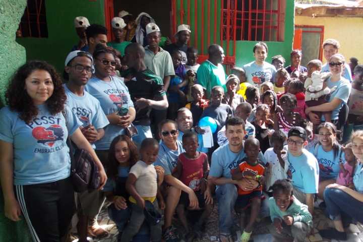 Paterson Students Volunteer In Haiti Over Spring Break