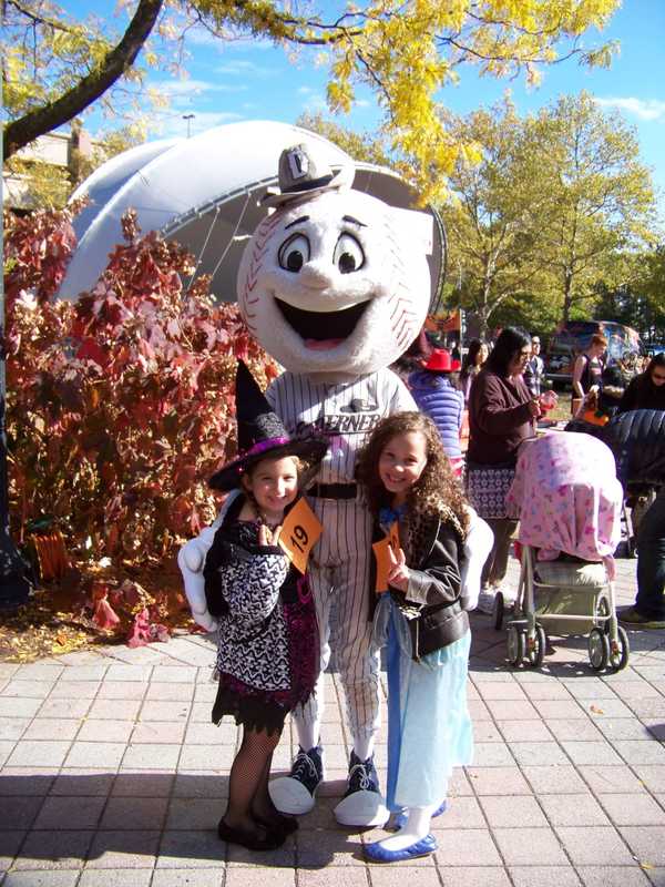 Dress Up, Get Candy, Play Games At Halloween On The Green In Danbury