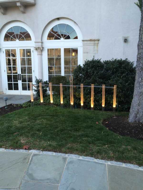 Celebrate Hanukah With Candlelight Service At Temple Shaaray Tefila 
