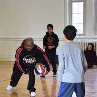 <p>F.E. Bellows Elementary School students interacted with Arnold “A-
Train” Bernard, an accomplished trickster and member of the Harlem Wizards.</p>