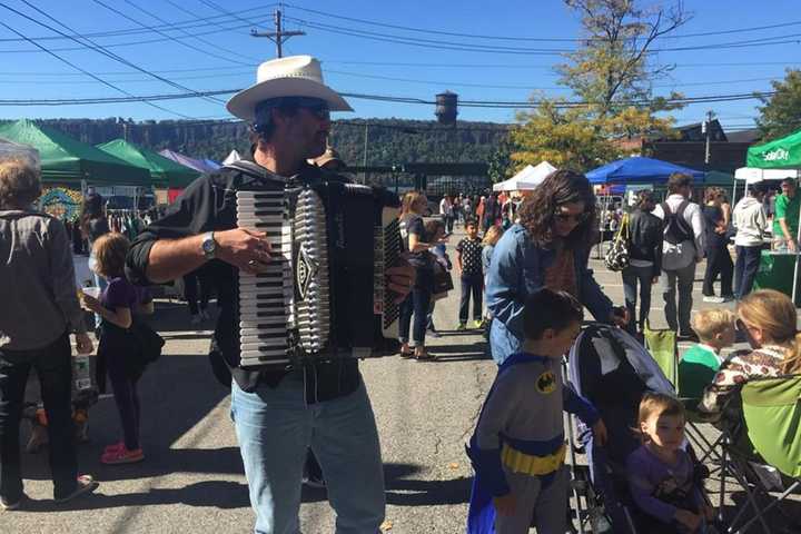 Hastings Hosts Family Fun In The Sun Event