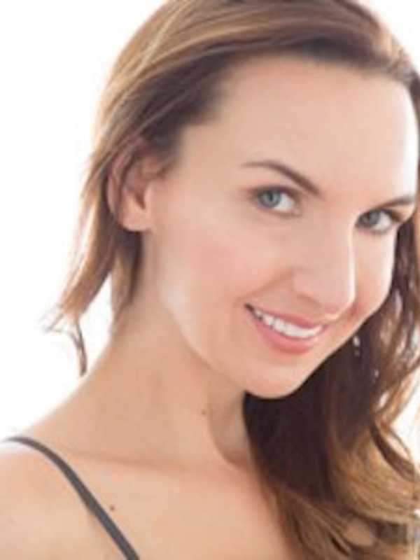 Elmwood Park Travel Blogger Shares Tips To Maximize Miles