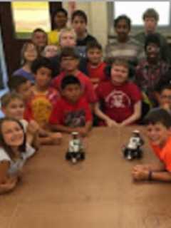 Hen Hud Combines STEM, Fun At First Robotics Camp