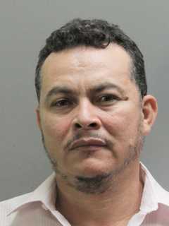 Long Island Man Drove Drunk With Three Kids In SUV, Police Say