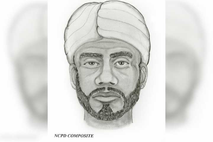 Police say this man robbed a teenager in Hicksville and fled the scene.&nbsp;