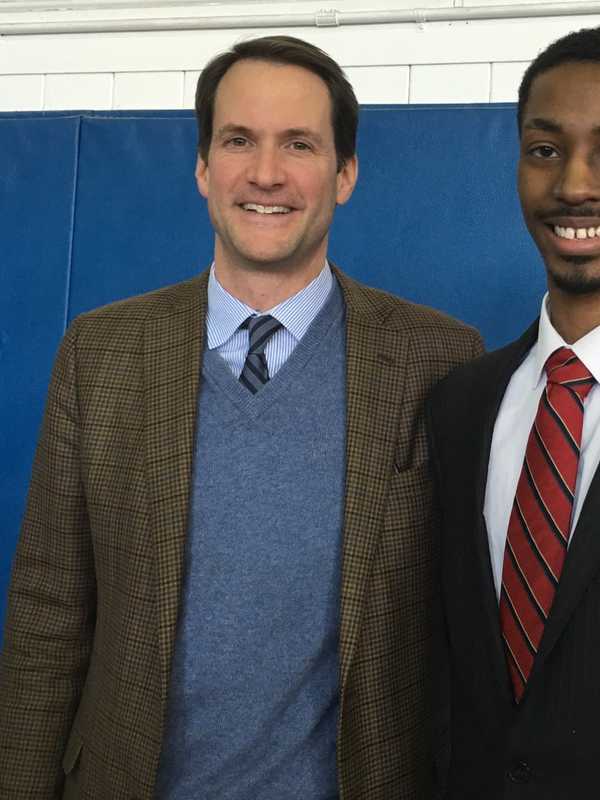 Darien's P2P Gives Scholarship Awards To Local College Seniors