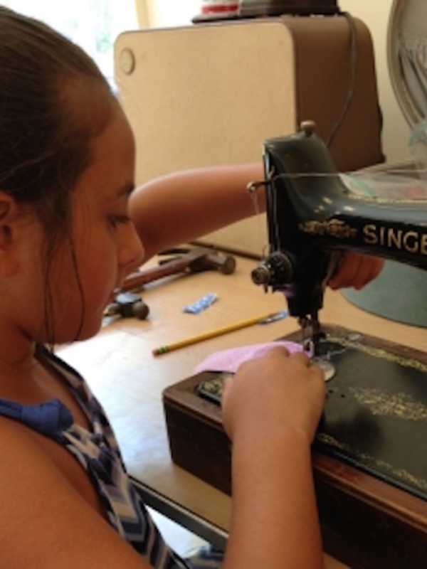 Kids In Fairfield Museum's History By Hand Club Tackle Sewing Projects