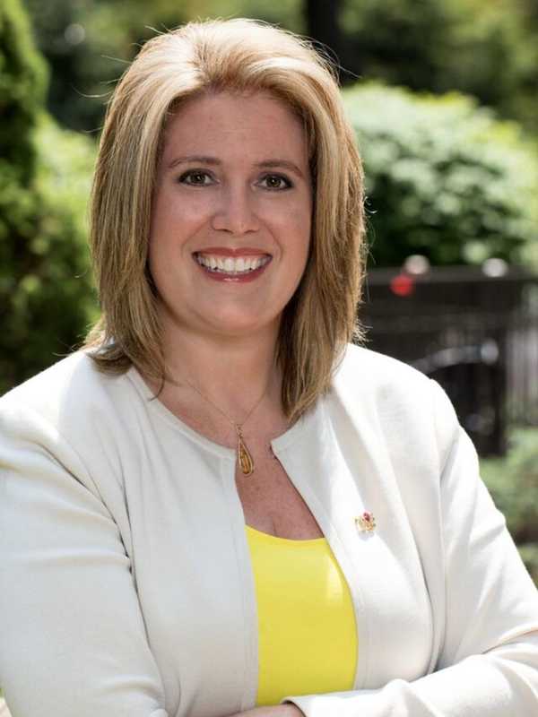 Assemblywoman Holly Schepisi Organizes 'Spring Fling'