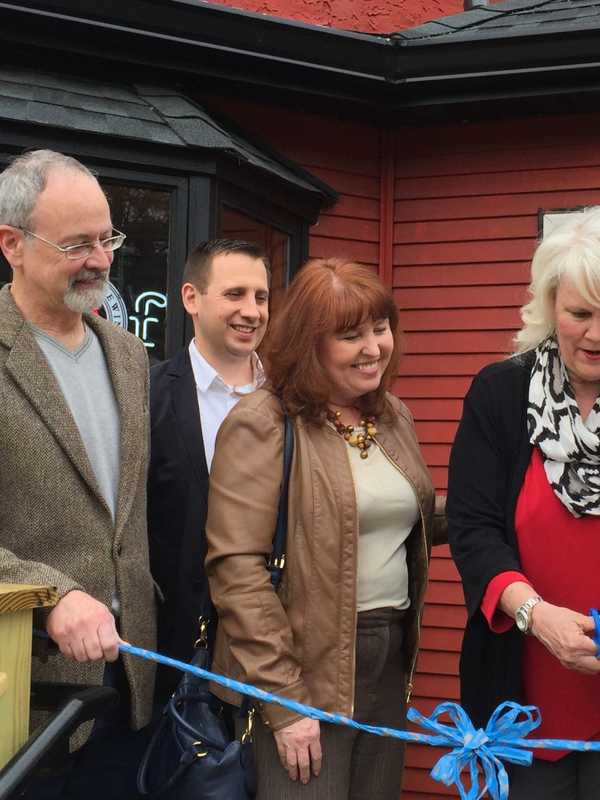 Holy Smoke Restaurant Opens In Cortlandt