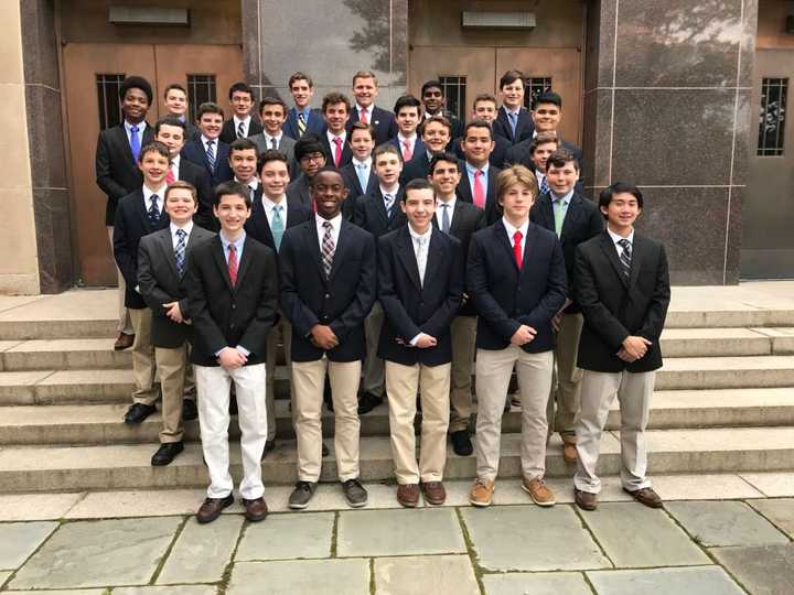 Archbishop Stepinac High School has inducted 33 academically high achieving students into the Honors Academy, the first-of-its-kind, small personalized learning
program in the region.