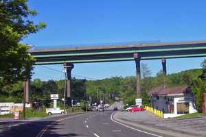 Deputy Grabs, Saves Suicidal Man From Jumping Off I-84 Bridge