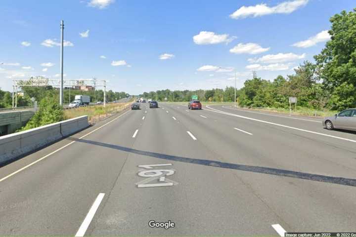 32-Year-Old Enfield Woman Killed After Car Crashes Off I-91 In Rocky Hill, Into Sound Barrier