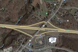 35-Year-Old Driver Dies After Car Strikes I-95 Exit Sign In Westbrook, Overturns