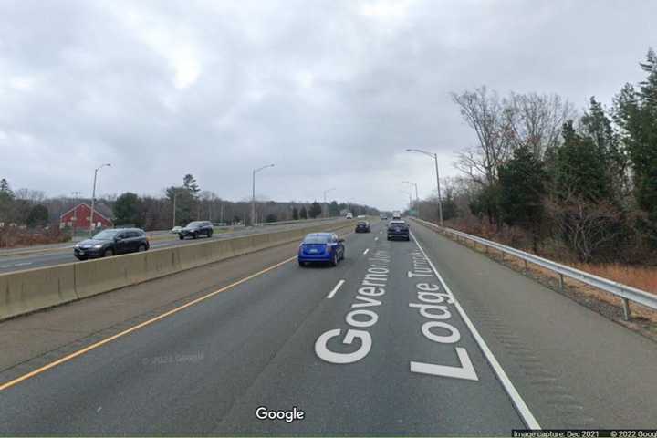 Four, Including Three From Fairfield County, Killed In Wrong-Way I-95 Crash