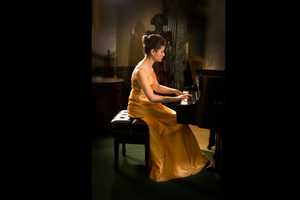 Classical Pianist I-Hueng Lee Performs At Ossining Library