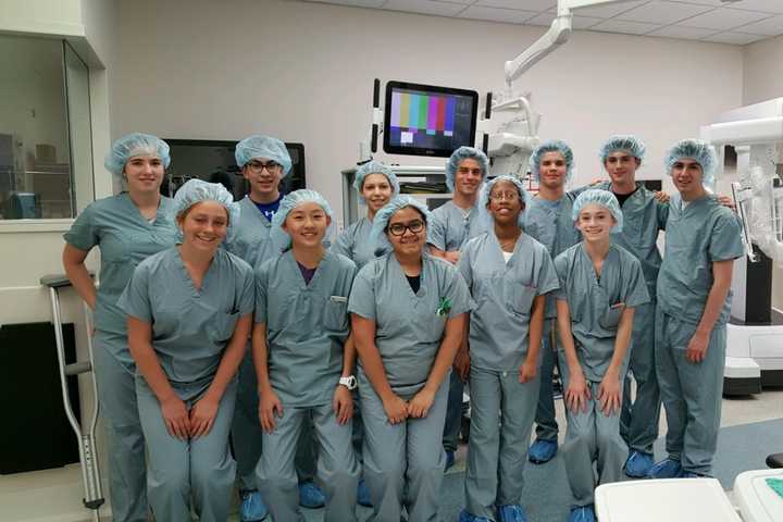 Irvington High School Students Take Part In Robotics Surgery Program