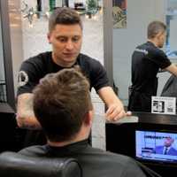 <p>The Shave Bar donated complimentary shaves to officers.</p>