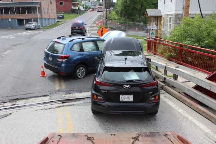 Medical Emergency Causes Hudson Valley Crash, 1 Critical, Police Say