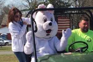 Port Chester Celebrates Easter In The Park
