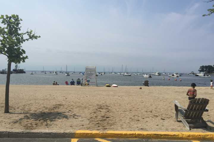 $11,000 Rolex Stolen From Bag While Woman Plays Tennis At Darien Park, Police Say