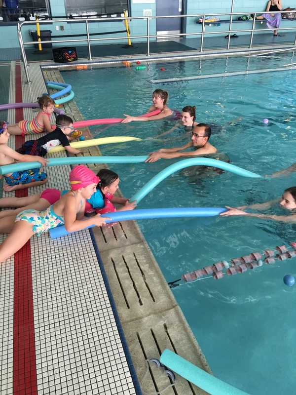 Wyckoff Kids Learn Water Safety With 'Longfellow The Whale'