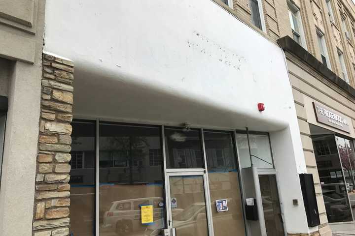 Sushi Restaurant Replacing Ridgewood Subway