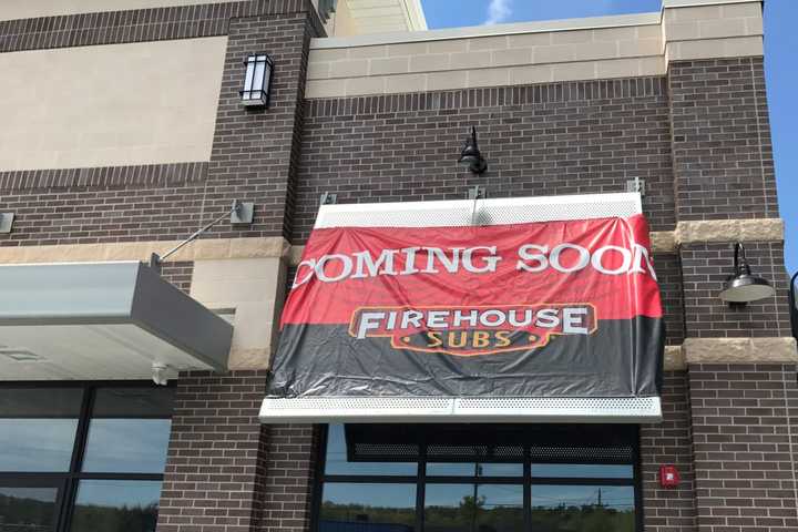 Eating At New Mahwah Spot Will Help First Responders