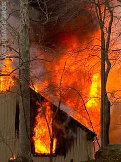 One Killed After Fire Breaks Out At Condo Complex In Hudson Valley