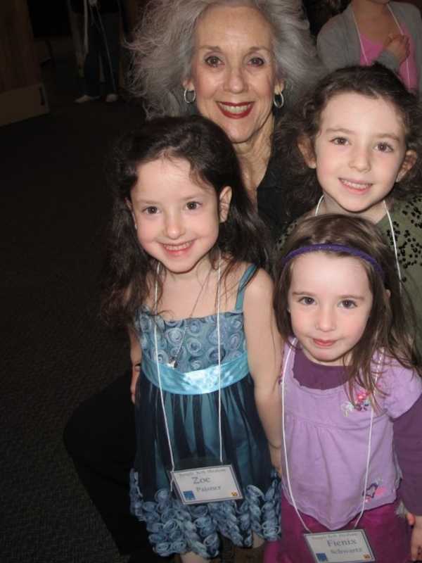 Take Art, Yoga, Music, Cooking And More At Tarrytown Synagogue