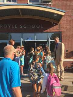 Royle Celebrates New School Year With Parade Of Scholars