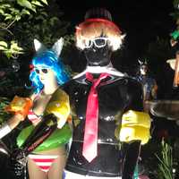 PHOTOS: Clifton Dentist's Sexy Summer Display Brings The Heat