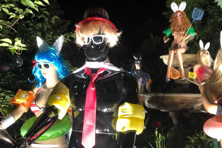 PHOTOS: Clifton Dentist's Sexy Summer Display Brings The Heat